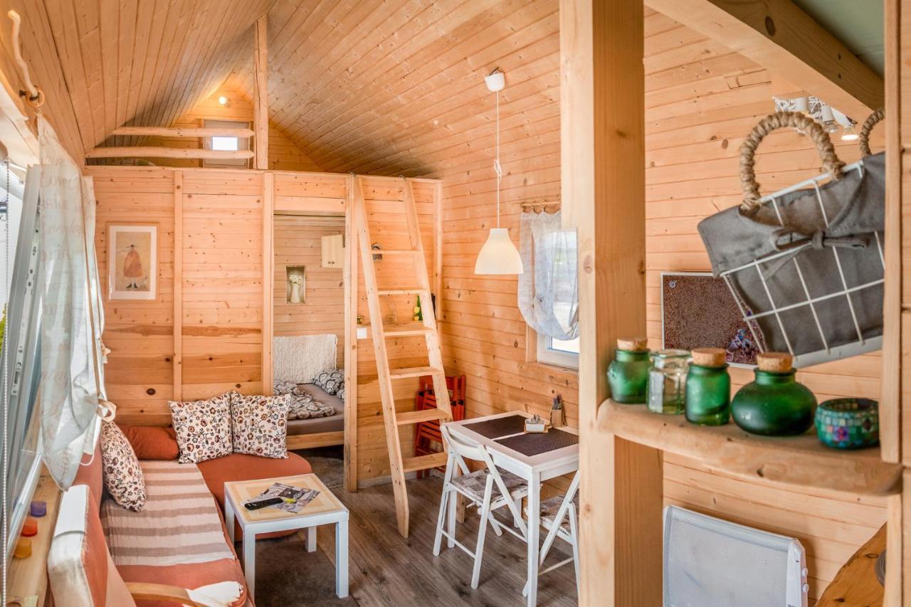 Tiny House Lavender Villa Podturen Exteriör bild