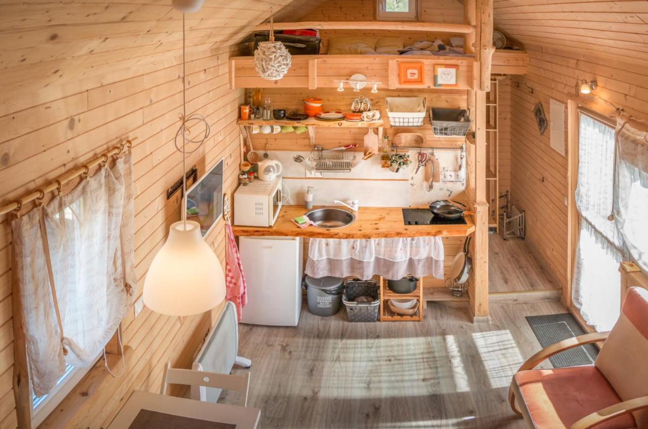 Tiny House Lavender Villa Podturen Exteriör bild